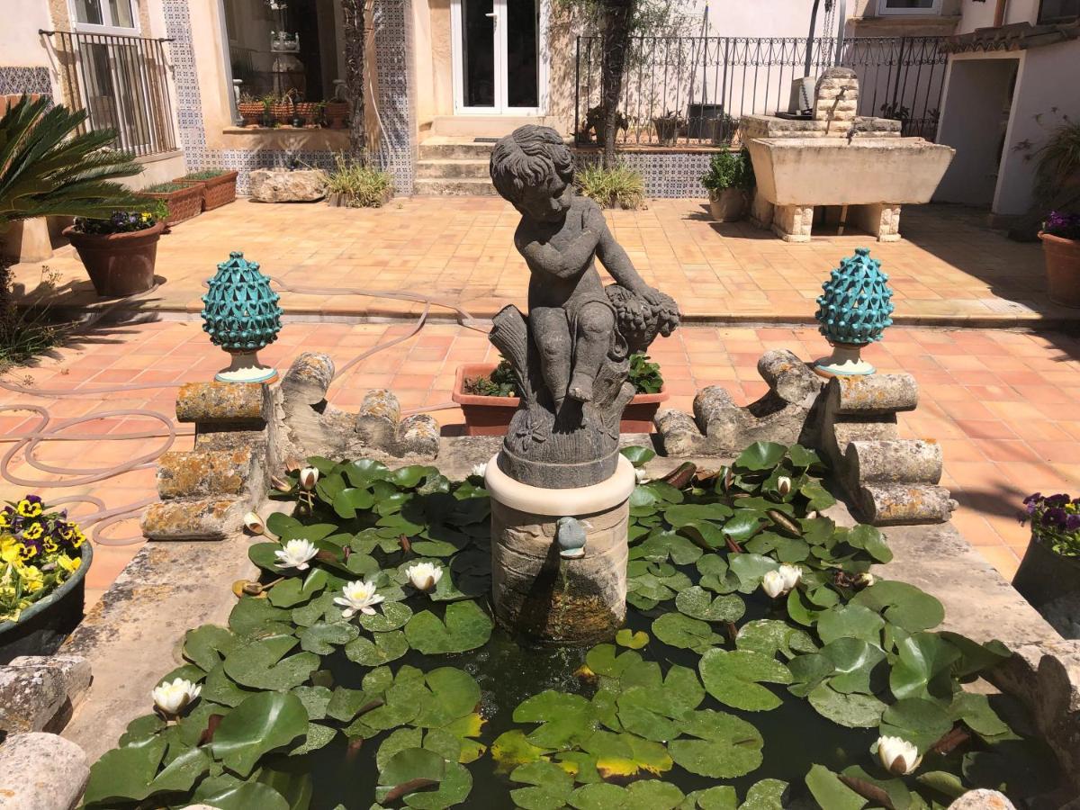 Casale Rocca Fiorita Bed and Breakfast Acate Exterior foto