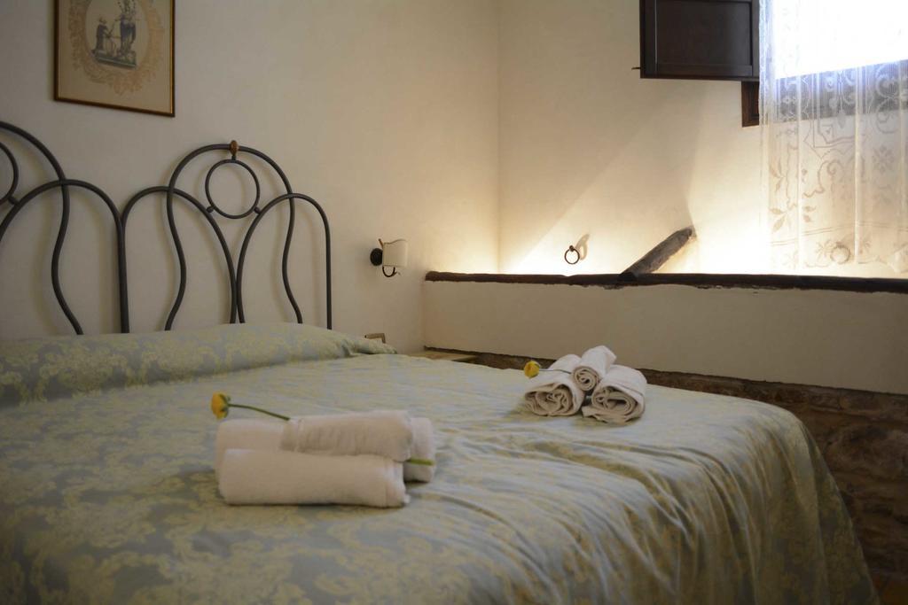 Casale Rocca Fiorita Bed and Breakfast Acate Exterior foto